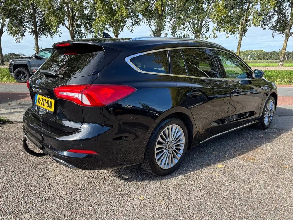 Ford Focus 1.5 EcoBoost Vignale. Full Option uit 2020, foto 4