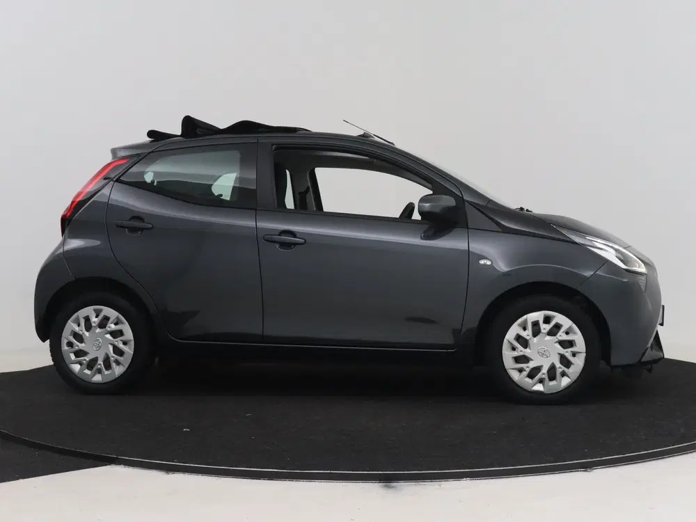 Toyota Aygo 1.0 VVT-i x-play Automaat uit 2019, foto 14