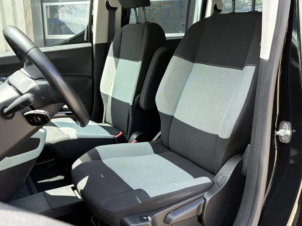 Citroën Berlingo 1.2 PureTech Feel 7p. uit 2019, foto 10