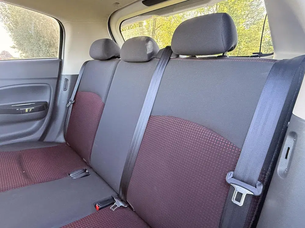 Mitsubishi Space Star 1.2 Instyle uit 2019, foto 8