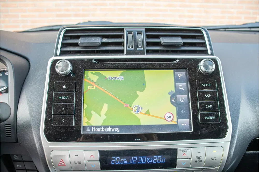 Toyota Land Cruiser 2.8 D-4D-F Blind Van uit 2021, foto 13