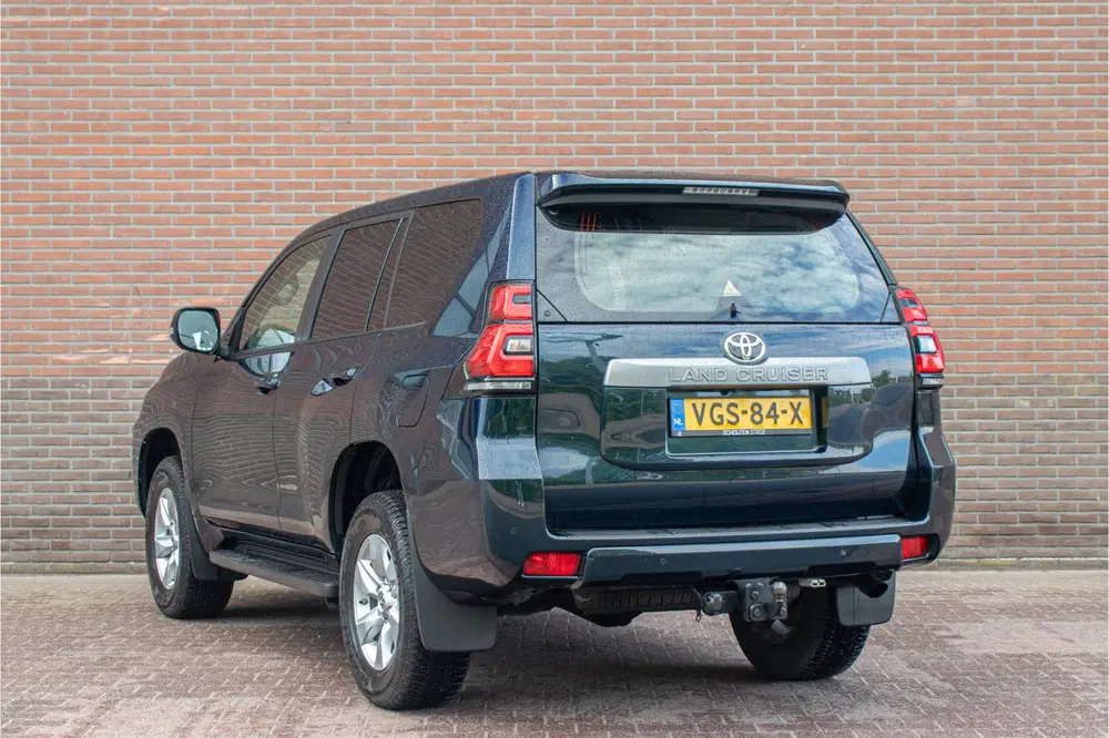 Toyota Land Cruiser 2.8 D-4D-F Blind Van uit 2021, foto 7
