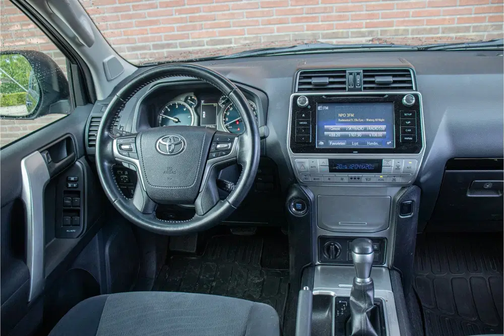 Toyota Land Cruiser 2.8 D-4D-F Blind Van uit 2021, foto 8
