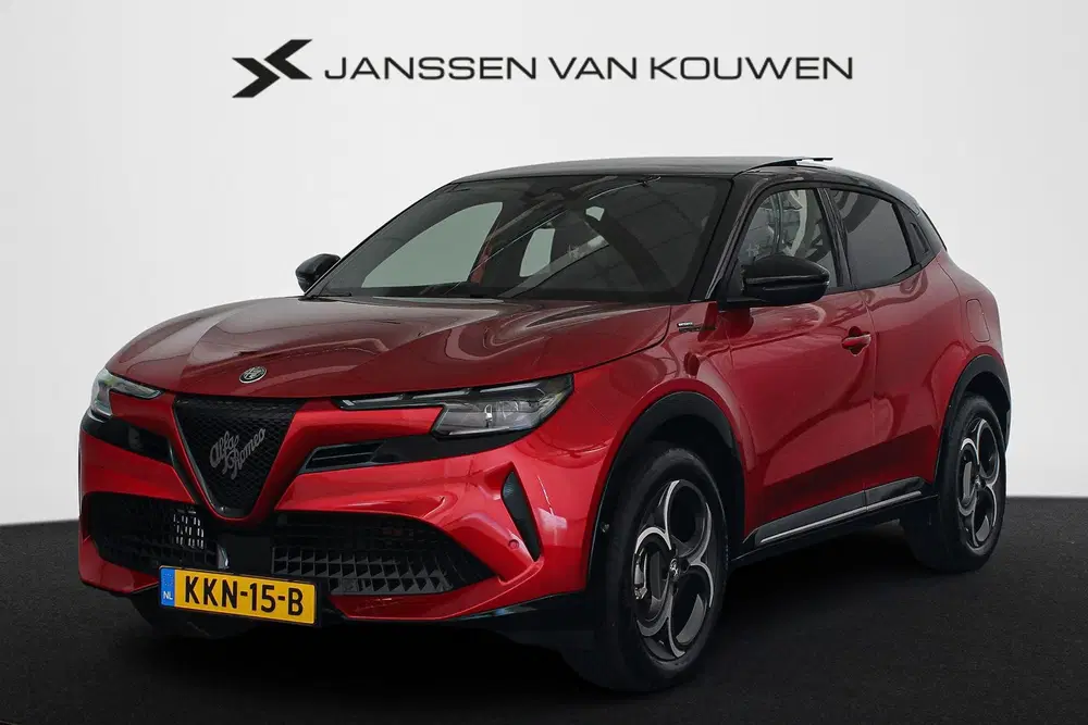 Alfa Romeo Junior 1.2 Turbo Hybrid Ibrida Sport Speciale Pan uit 2026