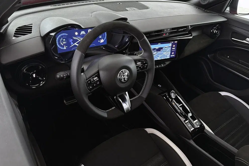Alfa Romeo Junior 1.2 Turbo Hybrid Ibrida Sport Speciale Pan uit 2026, foto 5