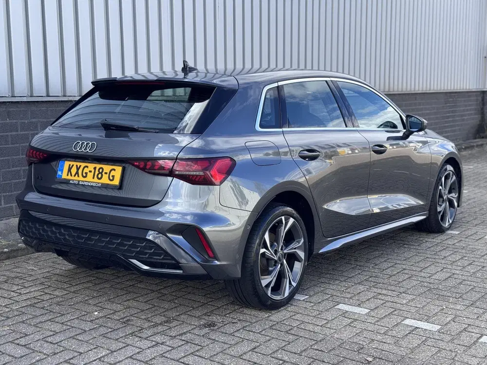 Audi A3 40 TFSI e S edition 2x S-Line uit 2025, foto 5