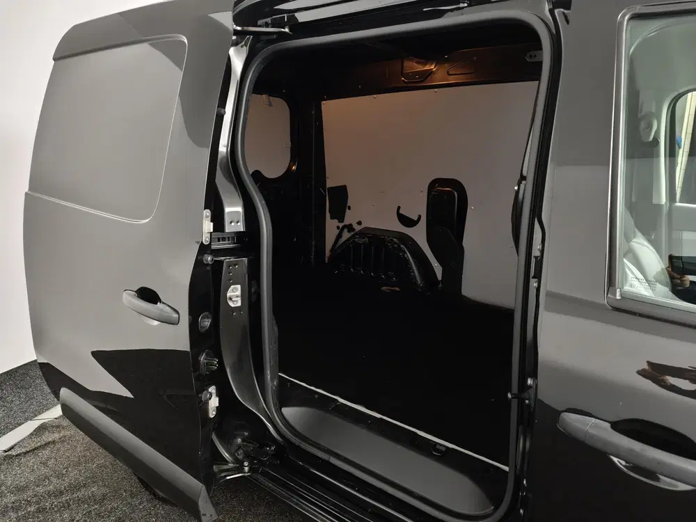 Renault Express 1.5 dCi 75 Comfort uit 2022, foto 7