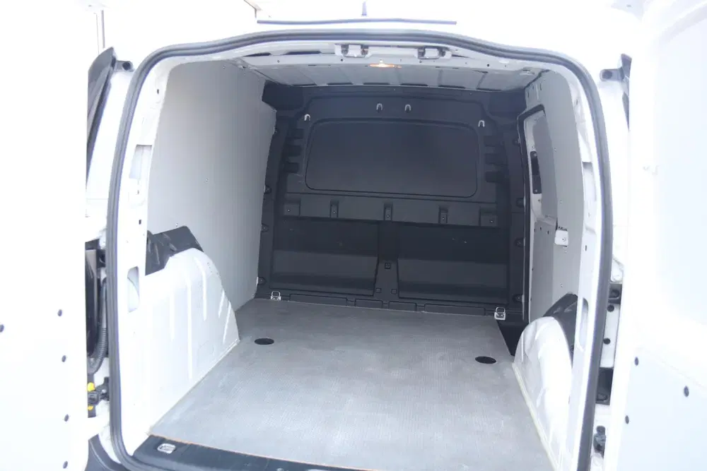 Volkswagen Caddy 2.0 TDI 102pk uit 2024, foto 14