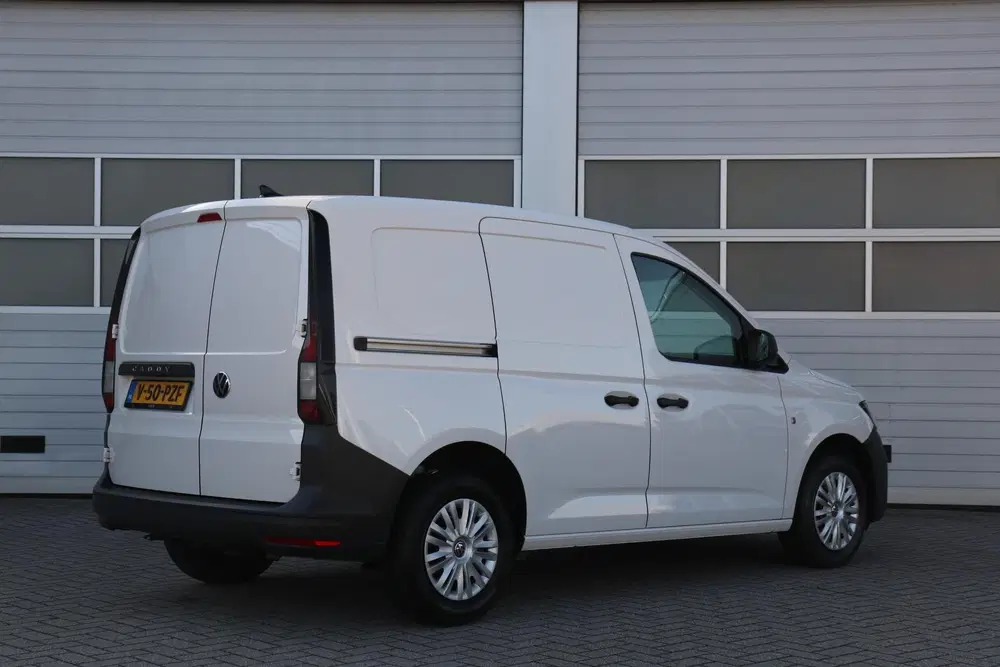 Volkswagen Caddy 2.0 TDI 102pk uit 2024, foto 2