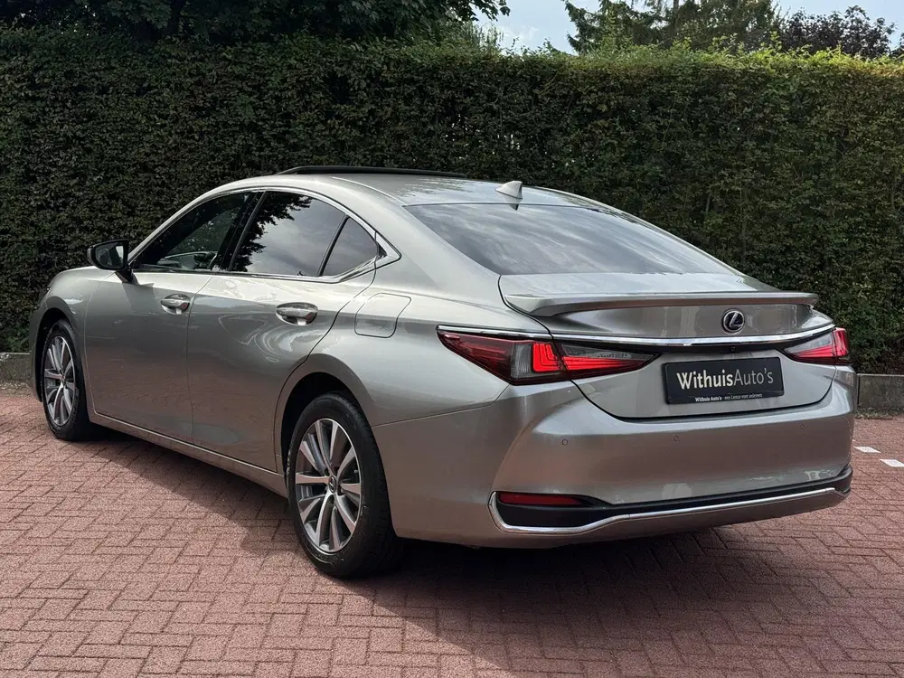 Lexus ES 300h DEALER ONDERHOUDEN *Nette Auto* uit 2020, foto 11
