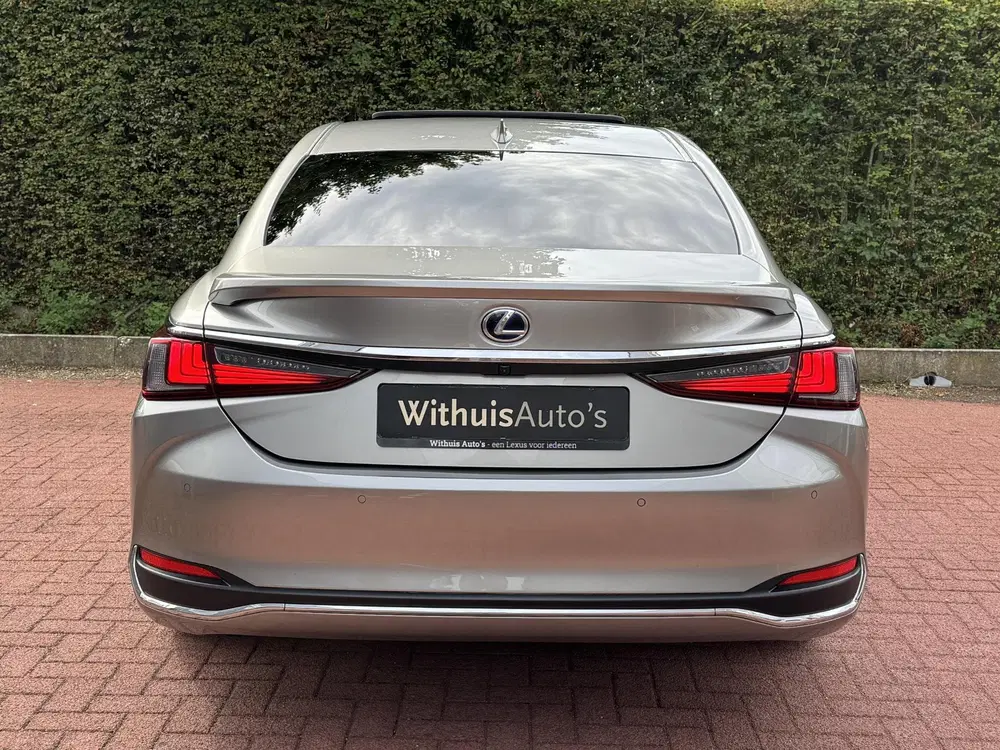 Lexus ES 300h DEALER ONDERHOUDEN *Nette Auto* uit 2020, foto 15