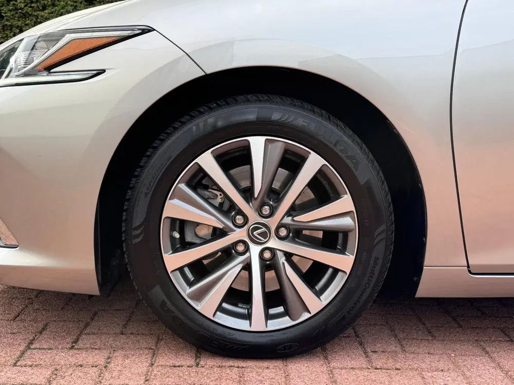 Lexus ES 300h DEALER ONDERHOUDEN *Nette Auto* uit 2020, foto 7