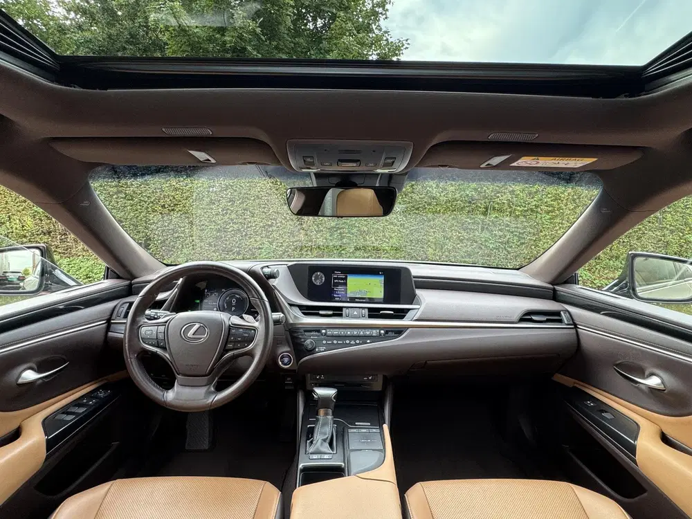 Lexus ES 300h DEALER ONDERHOUDEN *Nette Auto* uit 2020, foto 8