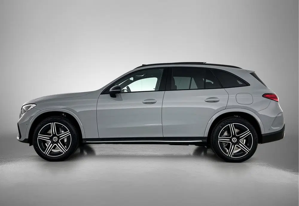 Mercedes-Benz GLC 300e 4MATIC Business Solution AMG uit 2026, foto 3