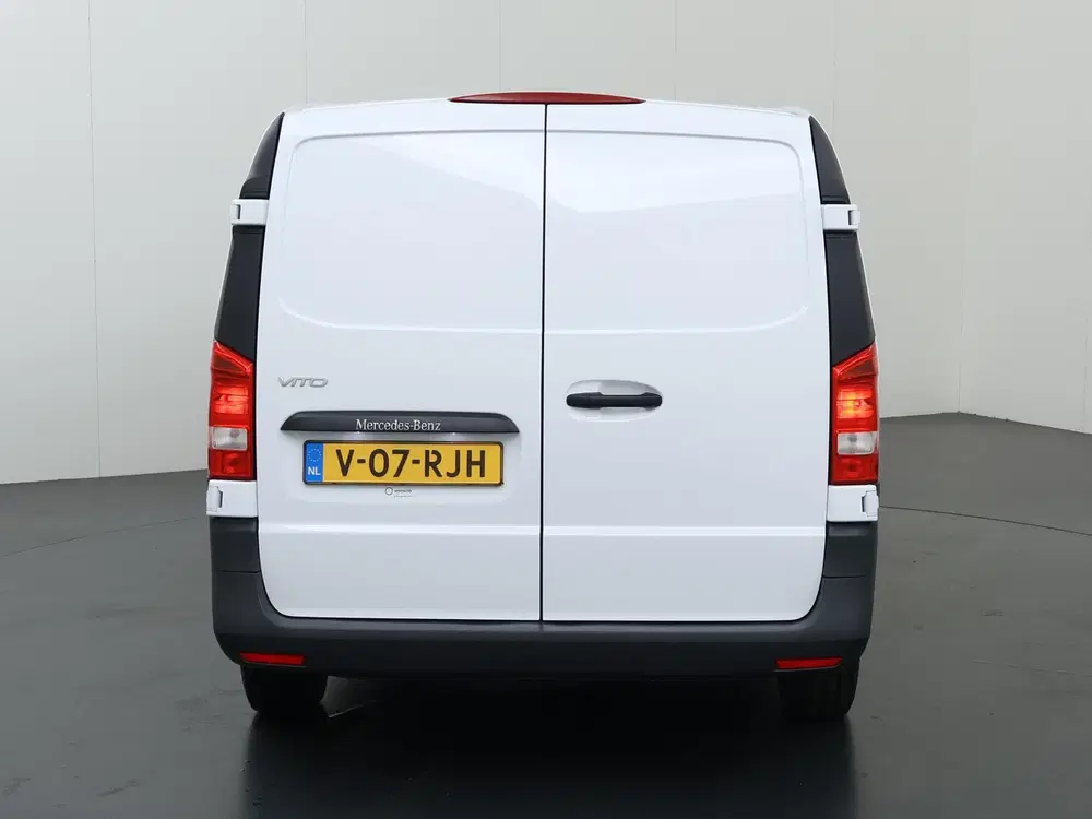 Mercedes-Benz Vito 114 CDI uit 2024, foto 4