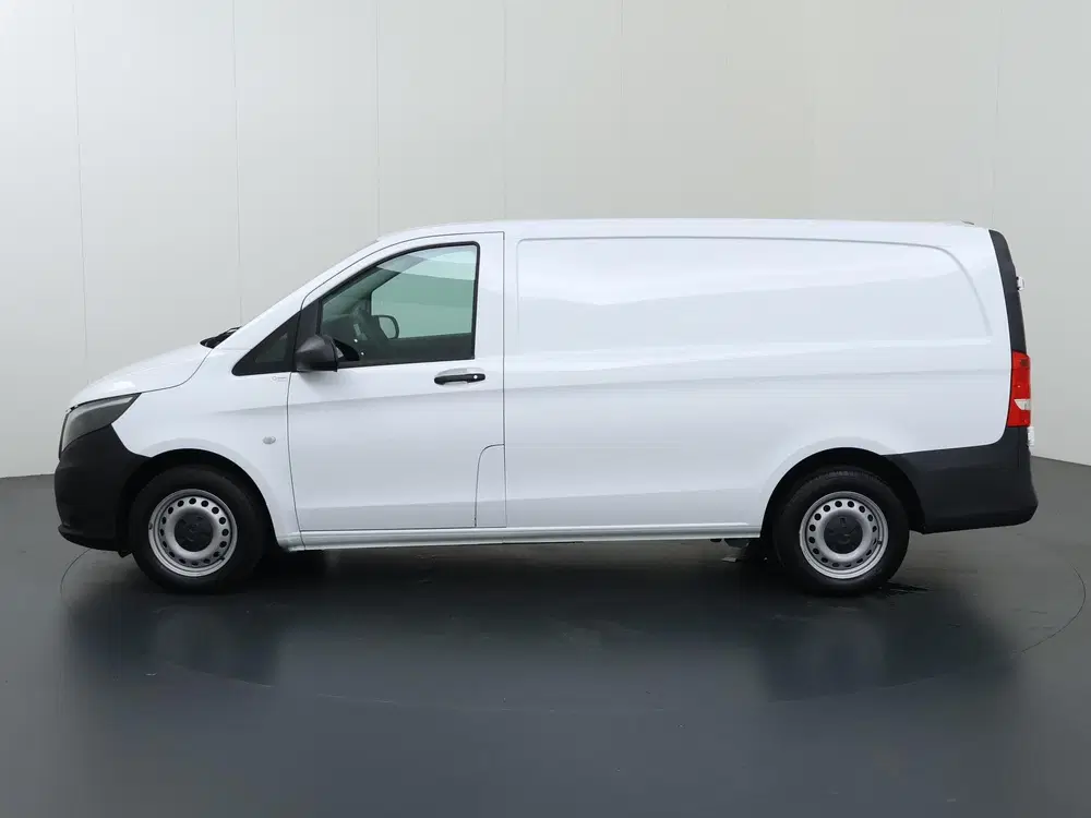 Mercedes-Benz Vito 114 CDI uit 2024, foto 5