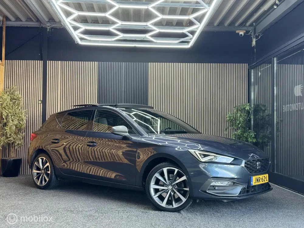 SEAT Leon 1.4 TSI eHybrid FR uit 2021, foto 3