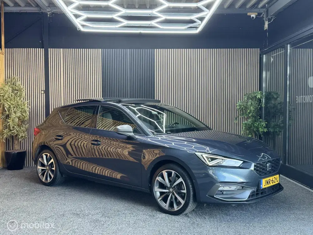 SEAT Leon 1.4 TSI eHybrid FR uit 2021, foto 4