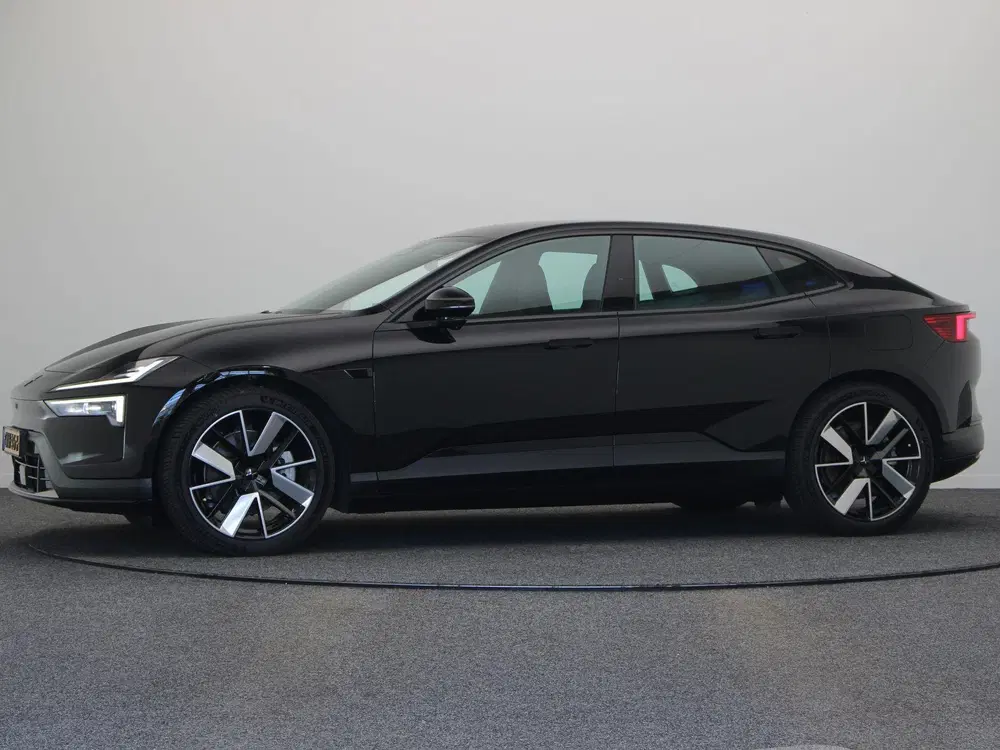 Polestar 4 Long Range Single motor 100 kWh uit 2024, foto 11