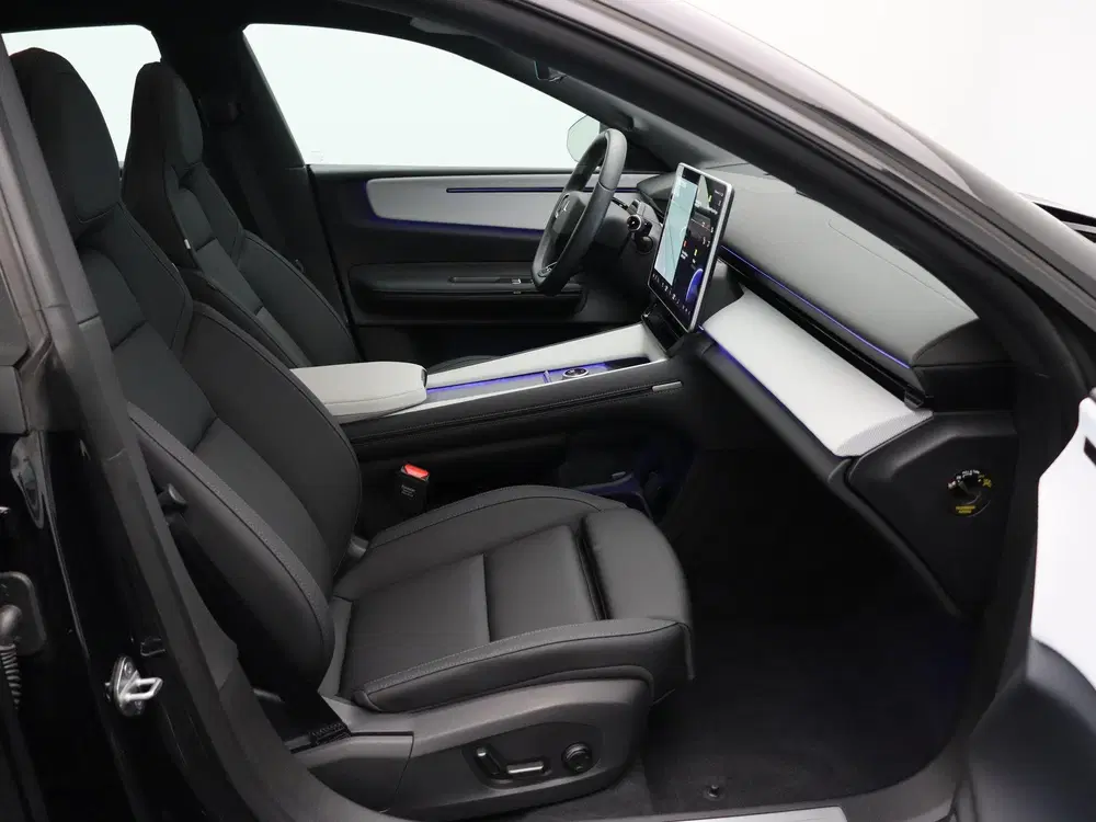 Polestar 4 Long Range Single motor 100 kWh uit 2024, foto 14