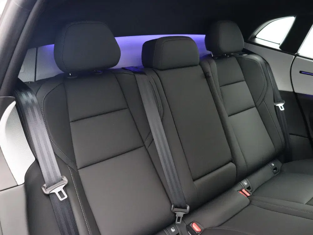 Polestar 4 Long Range Single motor 100 kWh uit 2024, foto 9