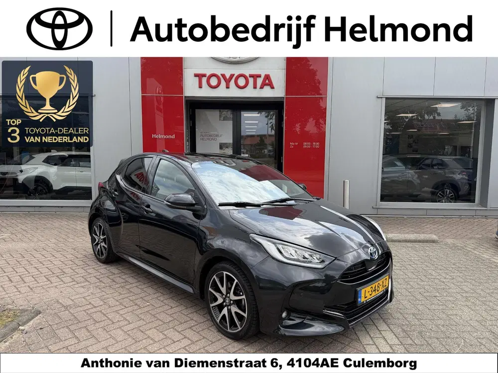Toyota Yaris 1.5 Hybrid Executive uit 2021