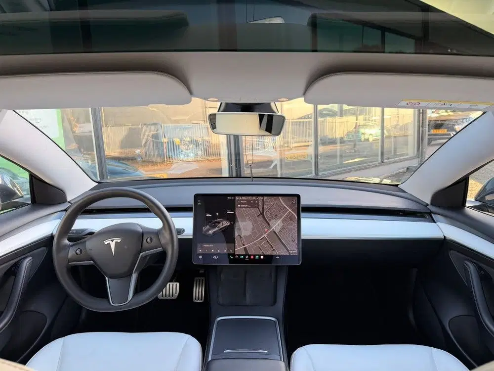 Tesla Model 3 Performance AWD75kWh uit 2021, foto 12