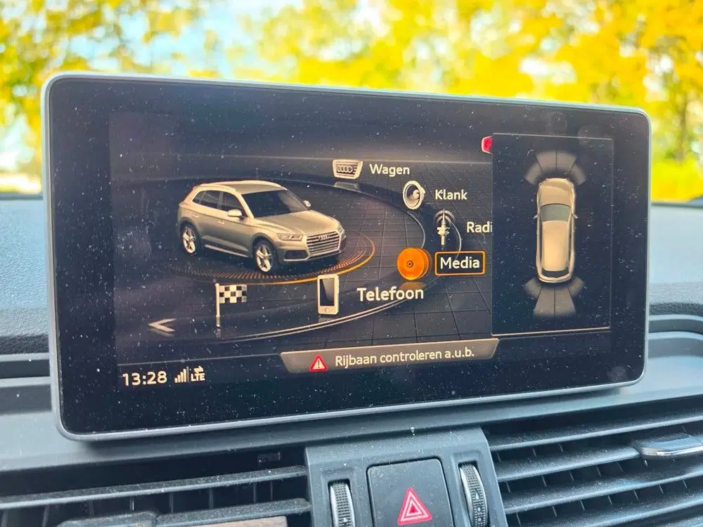 Audi Q5 2.0 TFSI quattro Sport S Line Edition uit 2019, foto 15