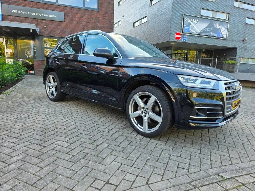 Audi Q5 2.0 TFSI quattro Sport S Line Edition uit 2019, foto 3