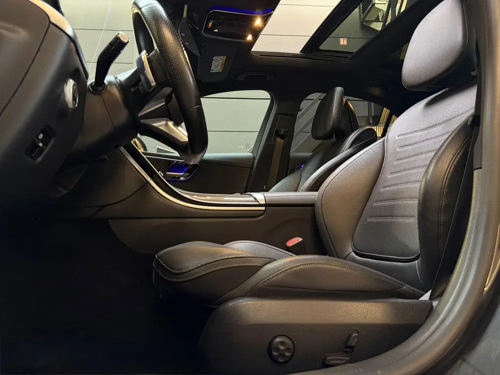 Mercedes-Benz C-Klasse 300 e AMG LINE uit 2022, foto 10