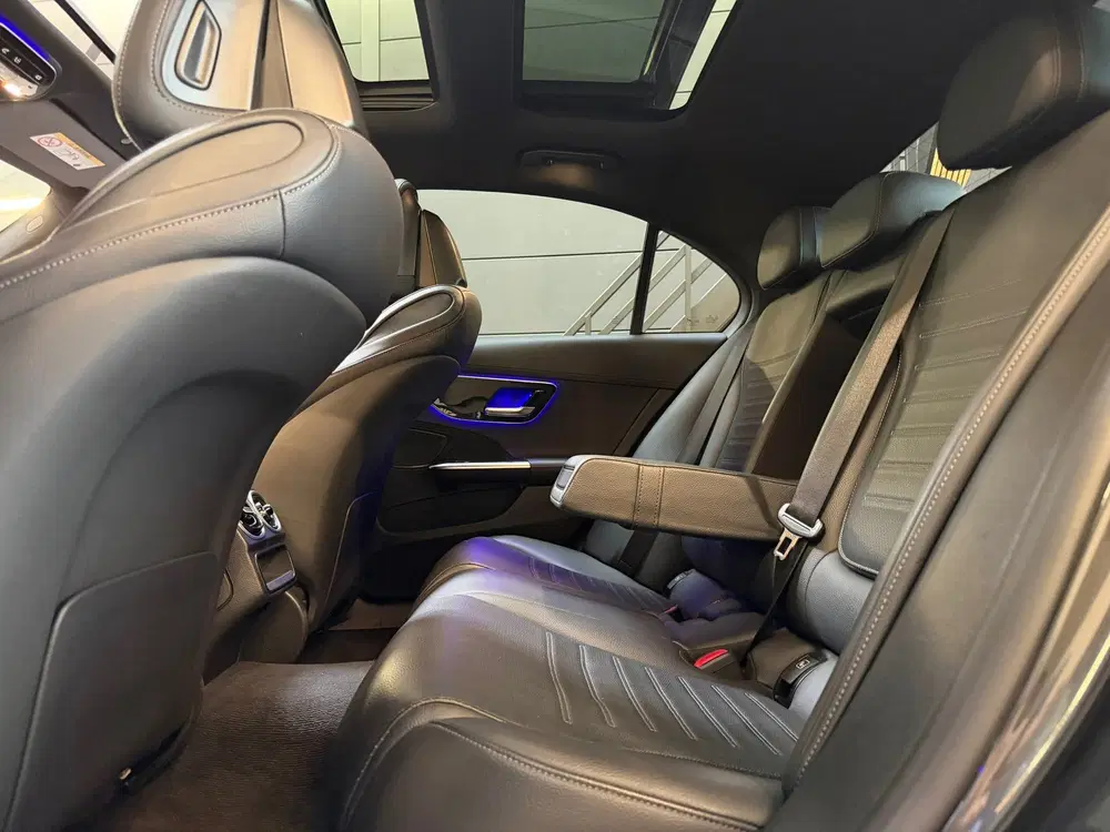Mercedes-Benz C-Klasse 300 e AMG LINE uit 2022, foto 12