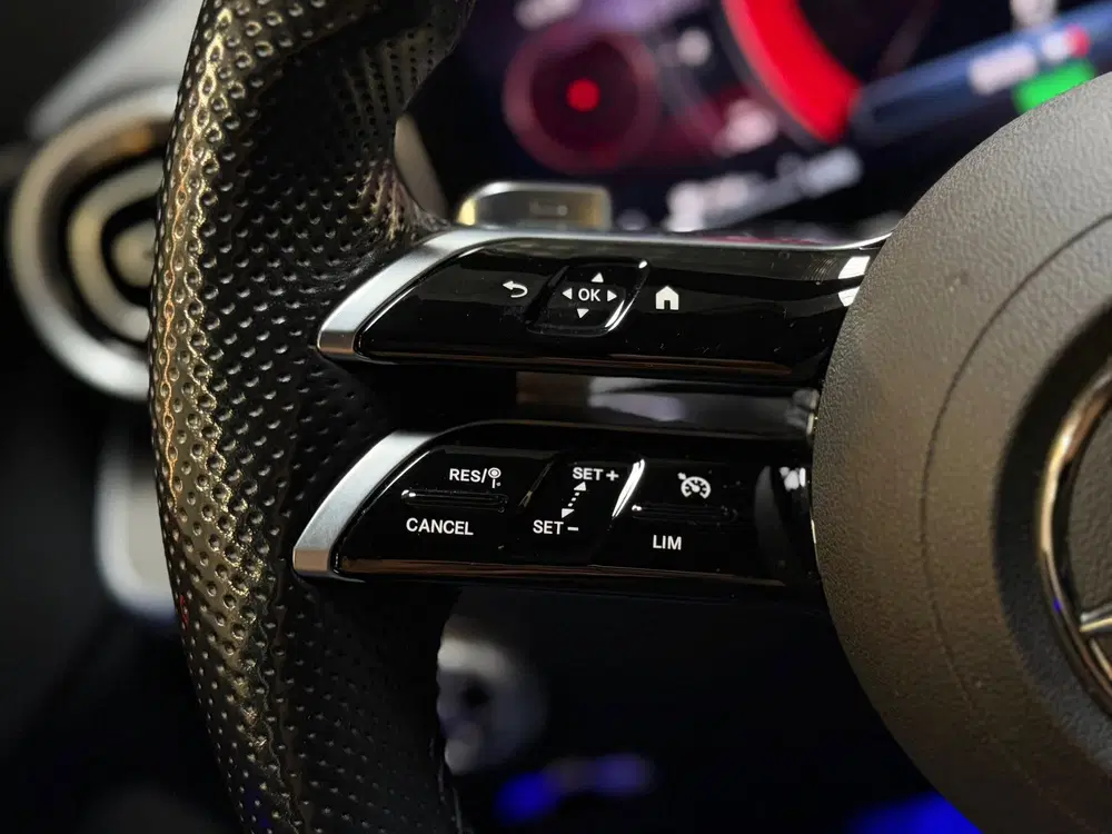 Mercedes-Benz C-Klasse 300 e AMG LINE uit 2022, foto 14