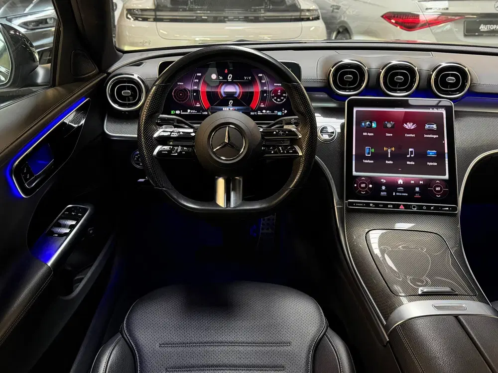 Mercedes-Benz C-Klasse 300 e AMG LINE uit 2022, foto 2