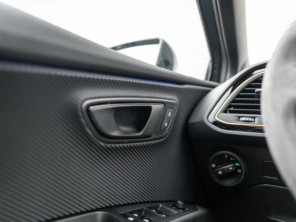 SEAT Leon 2.0 TSI CUPRA R 4DRIVE BLACKNESS GREY CARB uit 2019, foto 10
