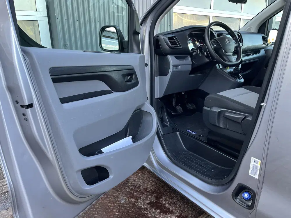 Citroën Jumpy 1.5 BleuHDi XL Marge BTW en BPM vrij Airco uit 2019, foto 5