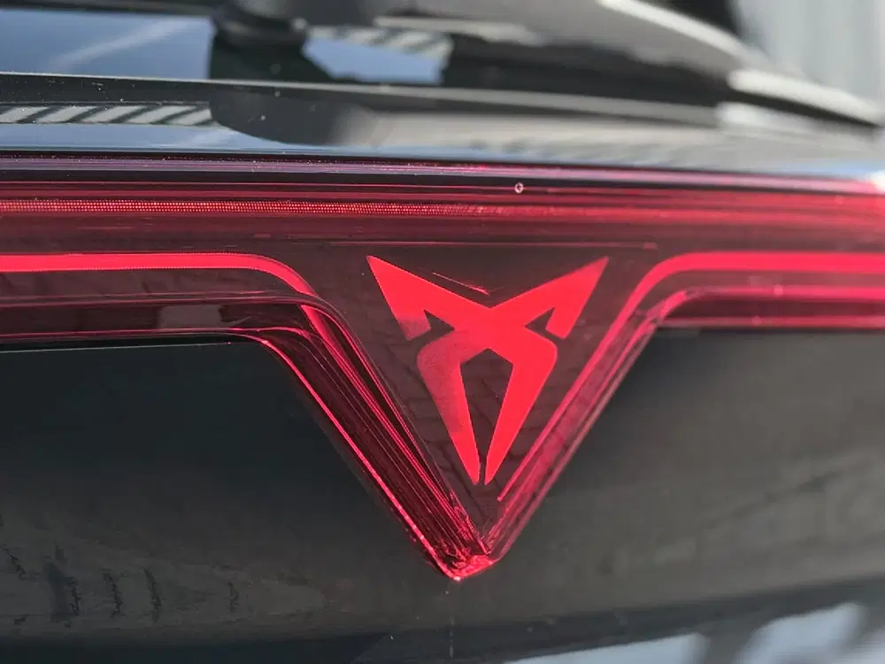 Cupra Formentor 1.5 TSI e-Hybrid Business VZ Keyless uit 2024, foto 9