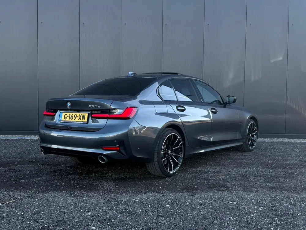 BMW 3-serie 330e eDrive Edition (M-SPORT uit 2020, foto 15
