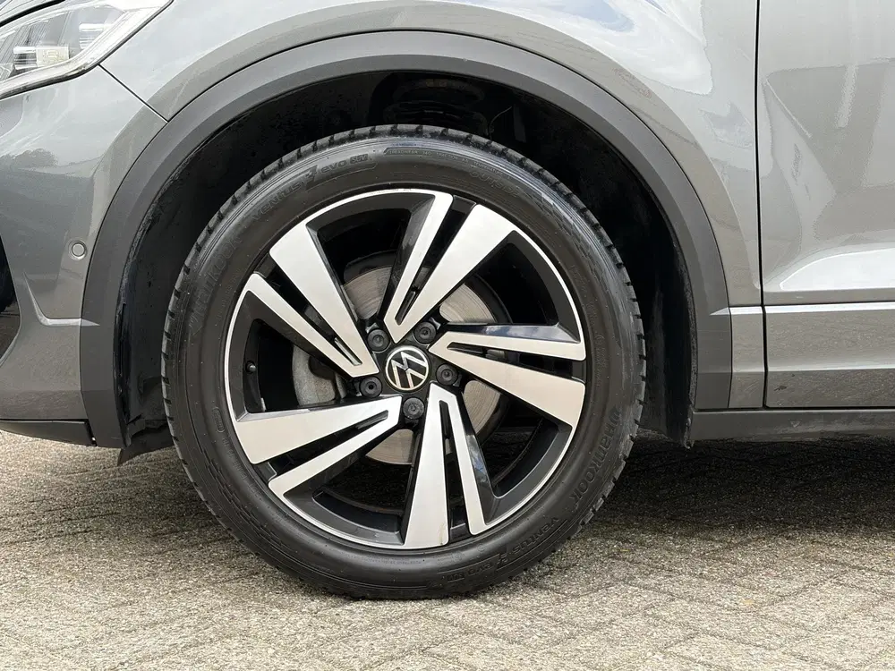 Volkswagen T-Roc 1.5 TSI R-Line Business+ uit 2022, foto 6