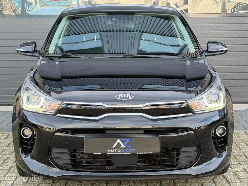 Kia Rio 1.2 DynamicLine uit 2019, foto 2