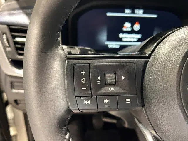Nissan Qashqai 1.3 Mild-Hybrid 140pk Tekna PANO uit 2021, foto 11
