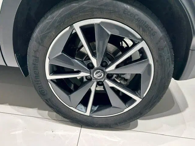 Nissan Qashqai 1.3 Mild-Hybrid 140pk Tekna PANO uit 2021, foto 4