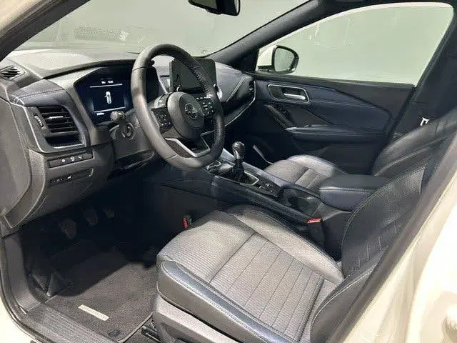 Nissan Qashqai 1.3 Mild-Hybrid 140pk Tekna PANO uit 2021, foto 7