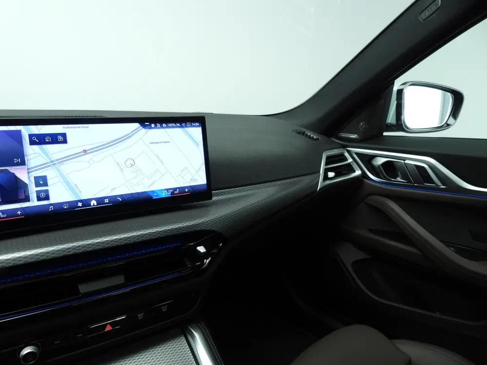 BMW i4 Gran Coupé eDrive35 uit 2025, foto 14