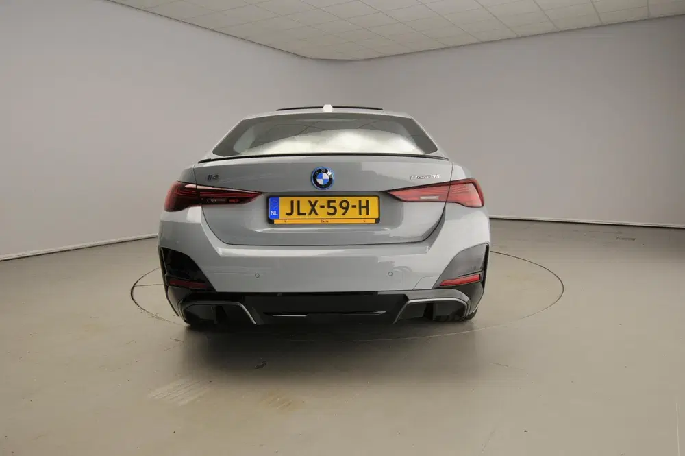 BMW i4 Gran Coupé eDrive35 uit 2025, foto 3