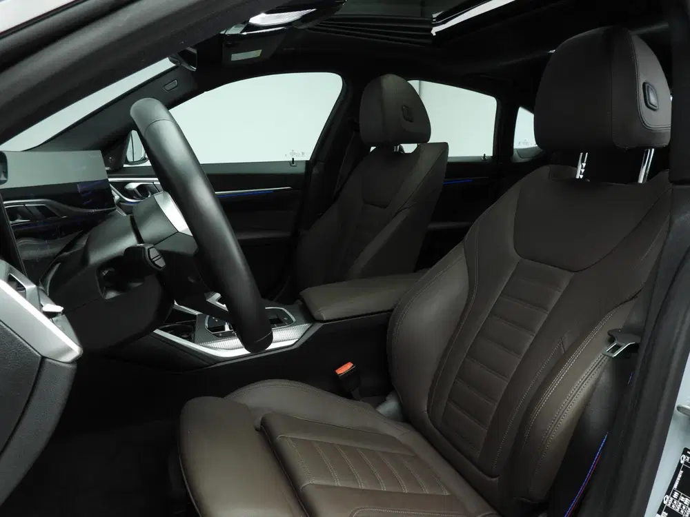 BMW i4 Gran Coupé eDrive35 uit 2025, foto 7
