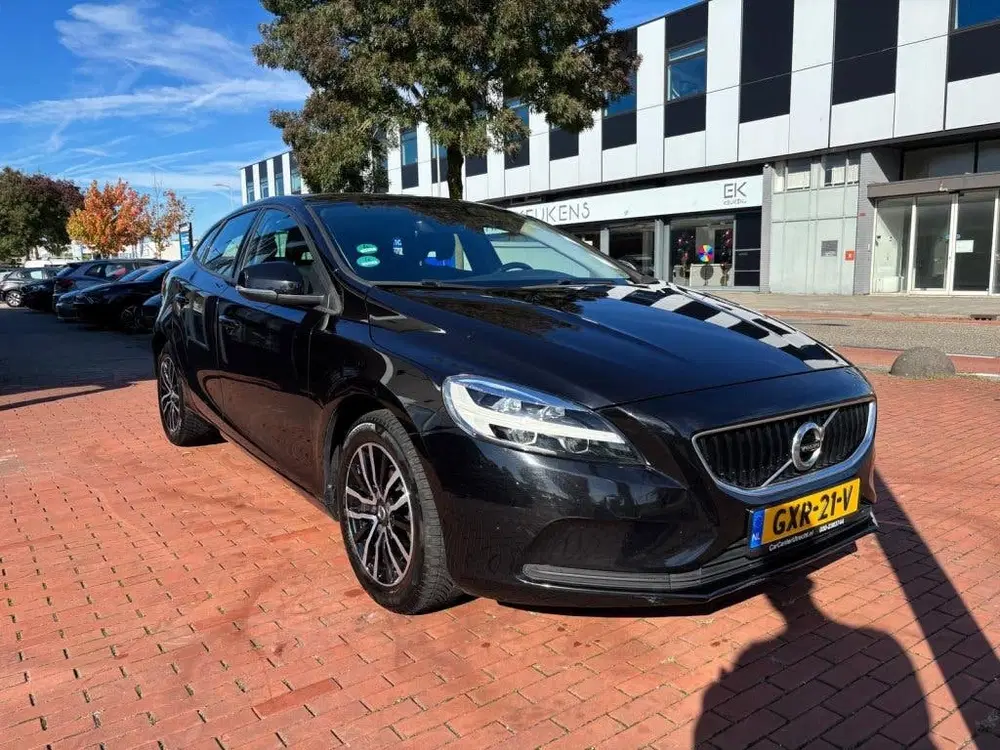 Volvo V40 2.0 D2 Inscription uit 2019, foto 5