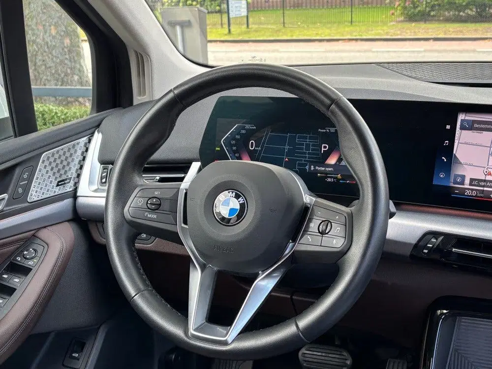 BMW 2-serie ACTIVE TOURER 220i 170pk Mild Hybrid Luxur uit 2023, foto 4