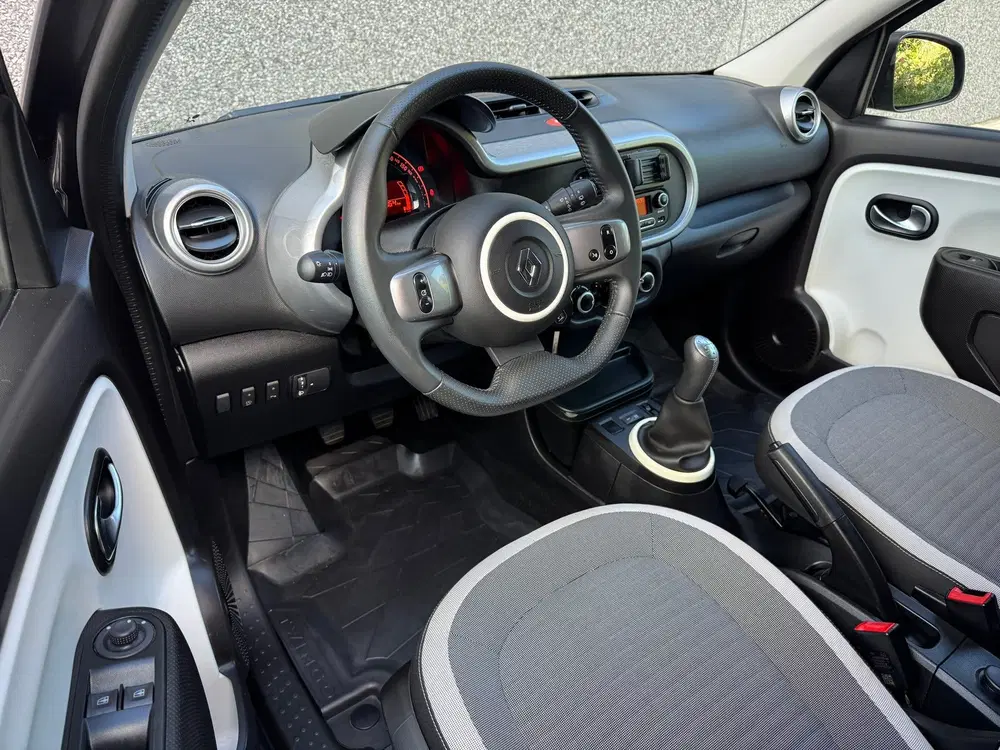 Renault Twingo 1.0 SCe Limited uit 2019, foto 8