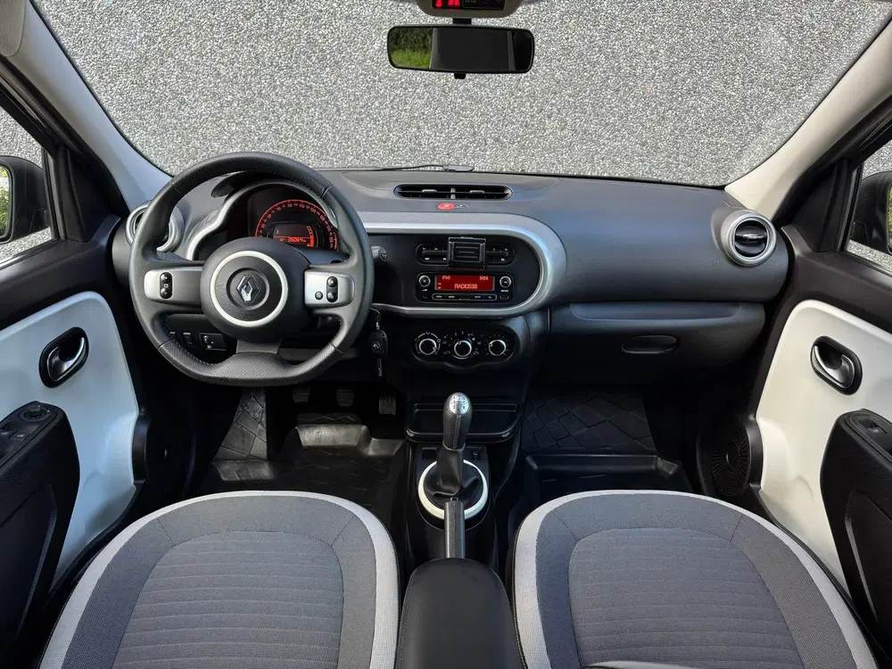 Renault Twingo 1.0 SCe Limited uit 2019, foto 9