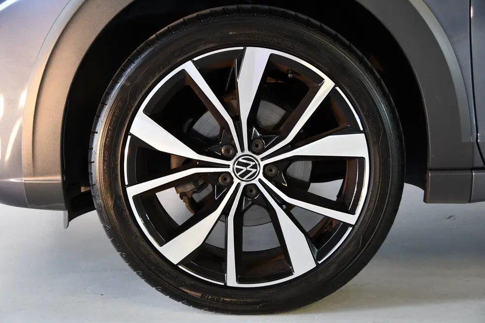 Volkswagen Taigo 1.5 R-Line Schuifkanteldak uit 2022, foto 3